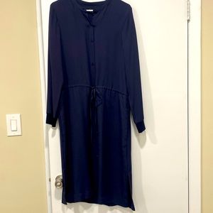 Theory silk midi dress in navy size medium